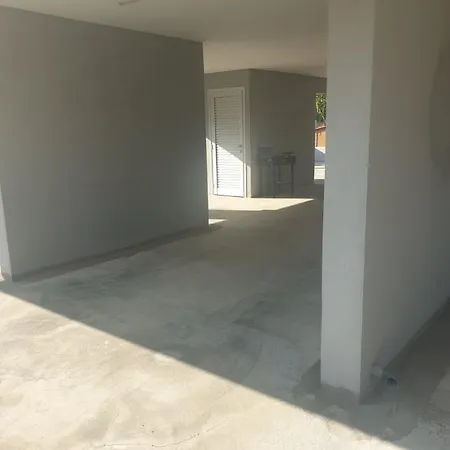 Nice Flat Tseri Exterior photo